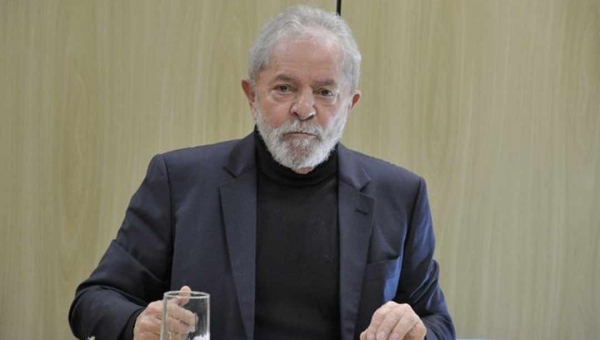 Lula escreve carta dizendo que recusa o regime semiaberto: "Não aceito barganha"