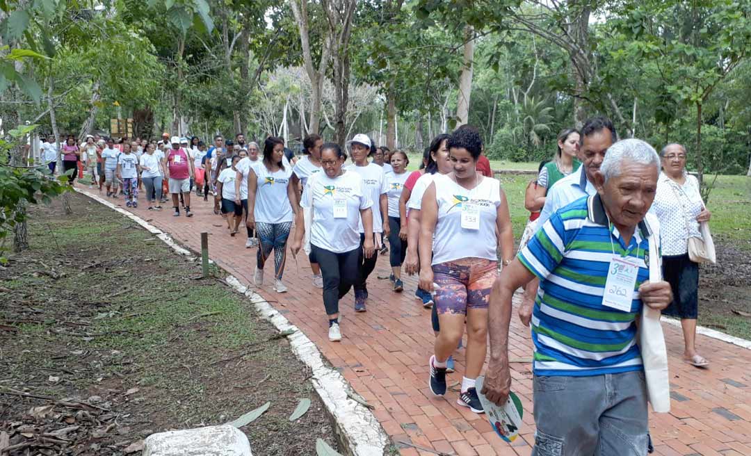 Prefeitura de Rio Branco promove 3ª edição da caminhada do idoso no Horto Florestal 