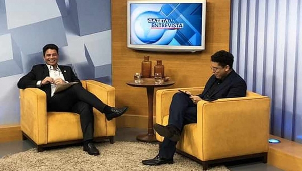 Na TV, Gladson fala sobre Saúde, ICMS da energia e diz que só não será candidato à reeleição se "Deus e o povo não quiserem"