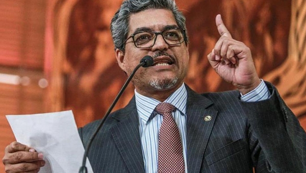 Edvaldo Magalhães defende regra de transição para mudar forma de repasse do ICMS