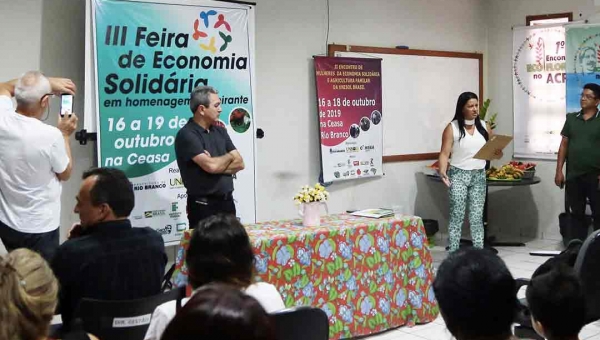 Prefeitura de Rio Branco participa do II Encontro de Mulheres da Economia Solidária