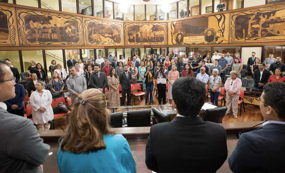 Dia do médico é comemorado com sessão solene na Assembleia Legislativa do Acre