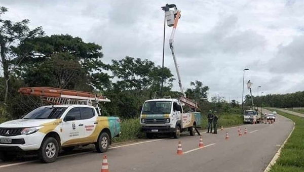 Estrada do Aeroporto: nova iluminação será inaugurada na próxima semana