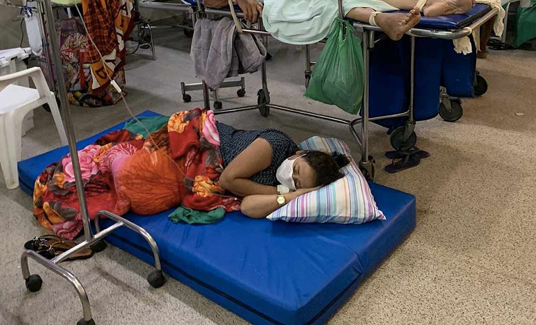 Paciente cardíaca e com pancreatite dorme no chão de enfermaria do Huerb