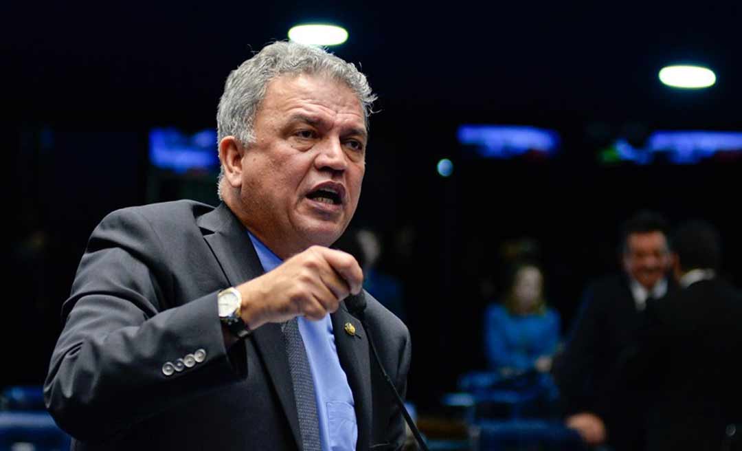 Petecão pede a Bolsonaro que "olhe para a crise democrática" na Bolívia e fala em relatos de "guerra civil"