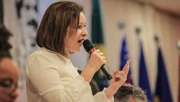 Prefeita de Rio Branco, Socorro Neri lança programação da campanha do Novembro Azul