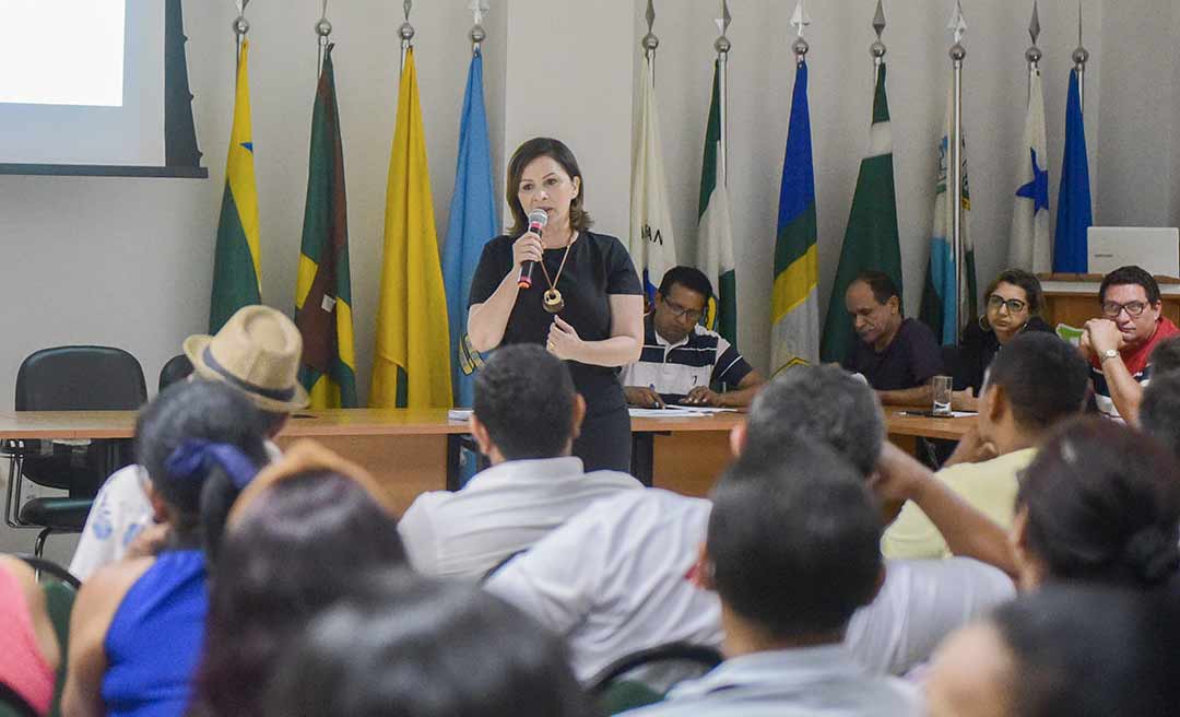 Prefeita Socorro Neri reúne lideranças comunitárias para apresentar resultados da Operação Verão 2019