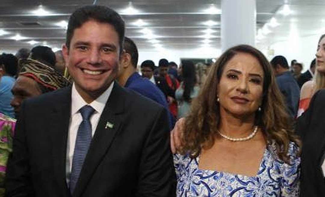 Dona Linda, mãe de Gladson, pede oração para que Deus ilumine o filho na escolha do novo secretário de Saúde