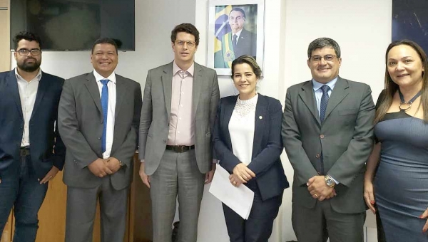 Ministro do Meio Ambiente confirma que assinará termo de cooperação Técnica com o Estado do Acre para garantir a integração com o Peru