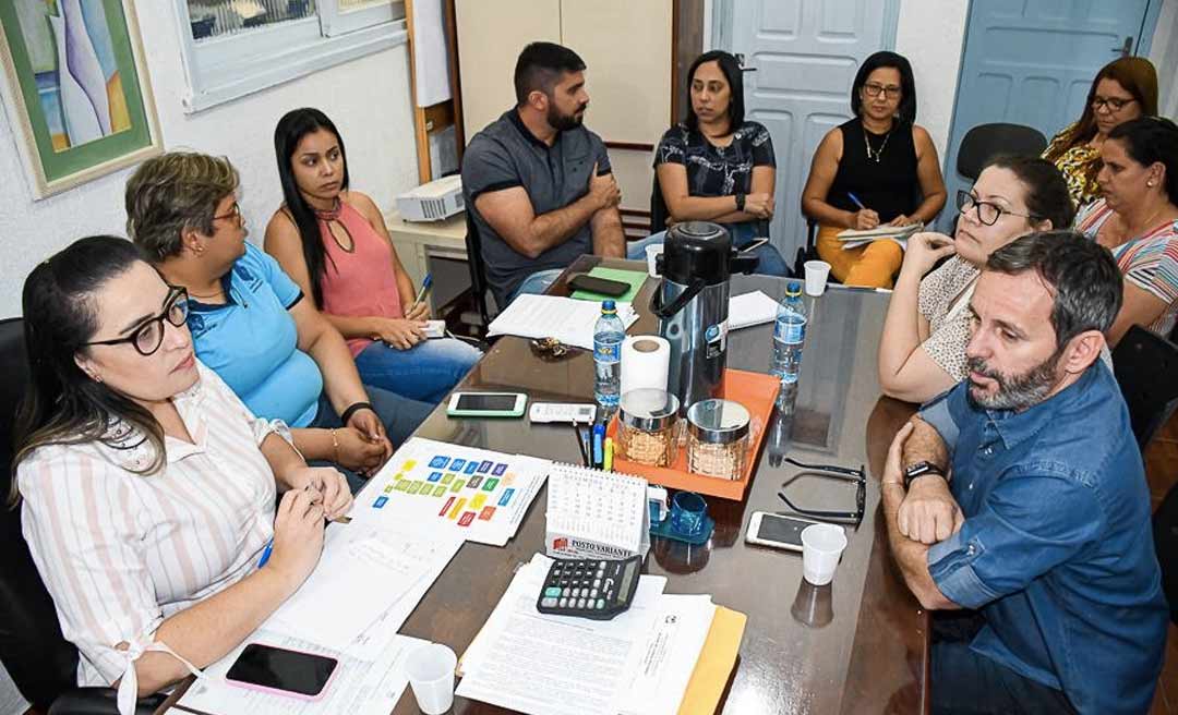 Saúde: Munícipio e Estado se reúnem para discutir estratégias de combate ao surto da dengue