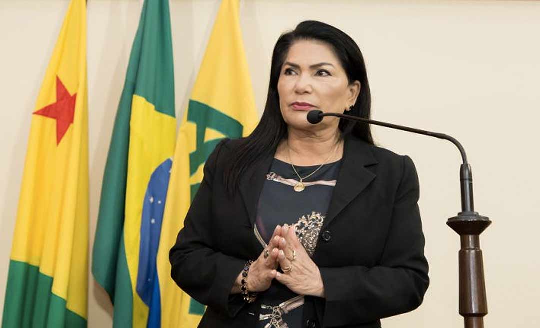 Deputada Antonia Sales apresenta projeto para criar Procuradoria da Mulher na Aleac