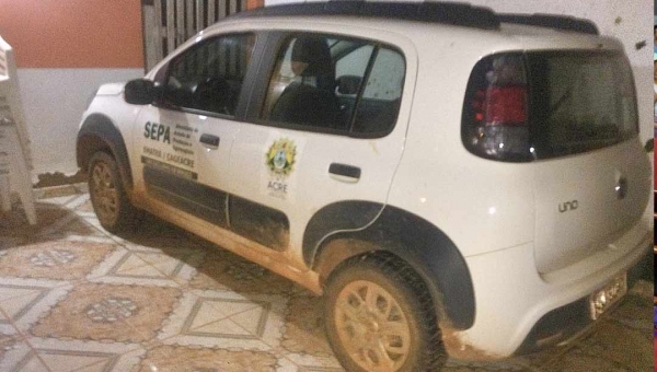 Em Capixaba, chefe da Secretaria de Produção estaria usando carro oficial irregularmente