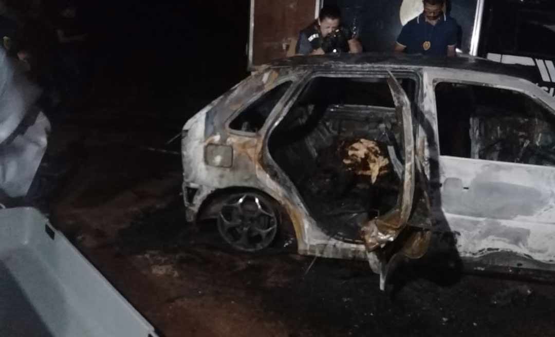 Criminosos incendeiam carro com corpo de homem dentro na estrada do Amapá