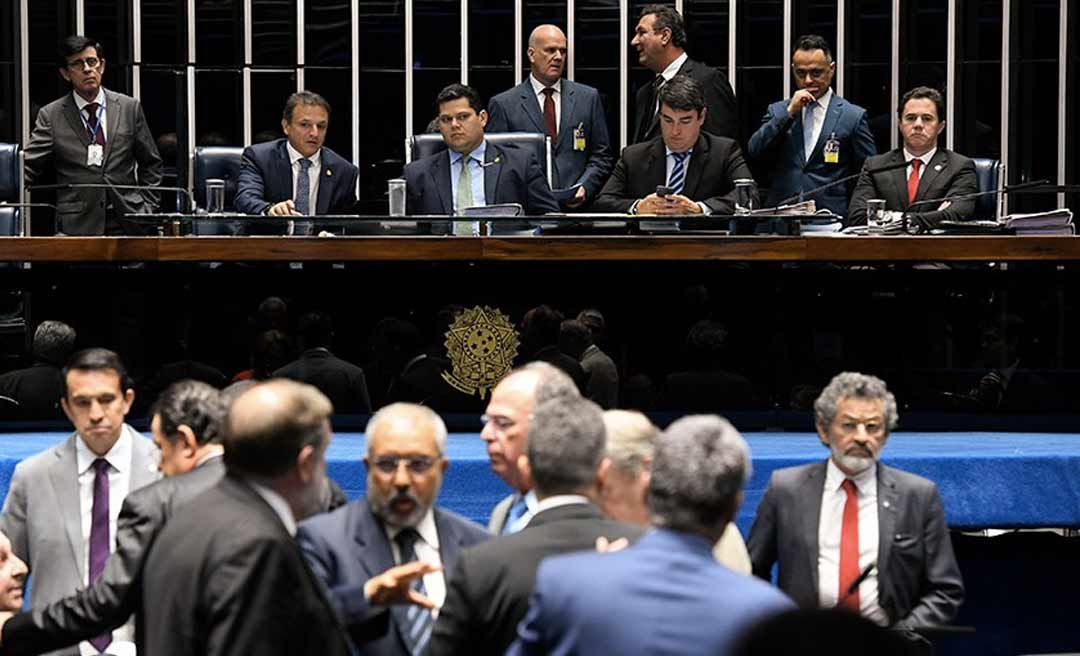 Aprovada em dois turnos, PEC Paralela da Previdência segue para a Câmara  