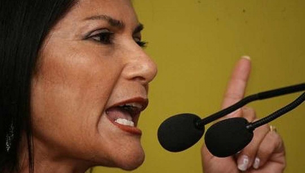 Antonia Sales diz que Mônica Feres “espatifou” a Saúde e manifestou apoio a Alysson Bestene