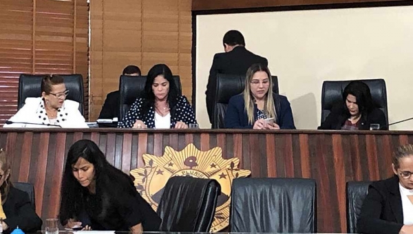 Deputadas mostram força na Aleac presidem a Mesa Diretora nesta quarta-feira