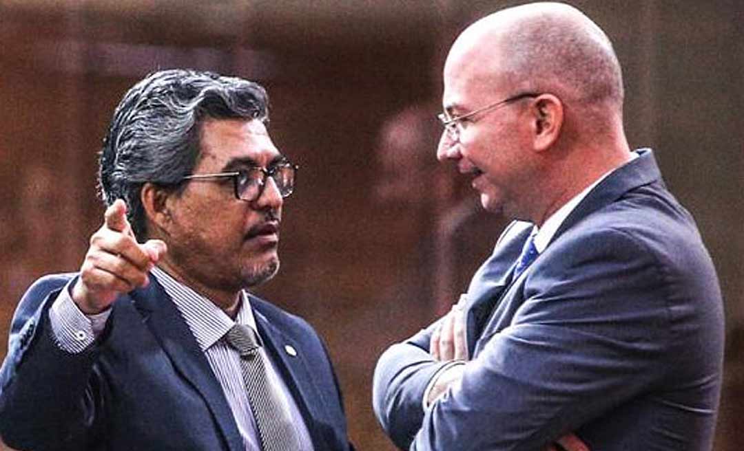 Clima fica tenso entre Gerlen Diniz e Edvaldo Magalhães ao debaterem reforma da previdência