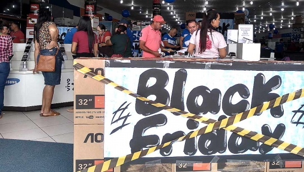 Black Friday das Lojas Gazin gera filas na madrugada e correria na abertura