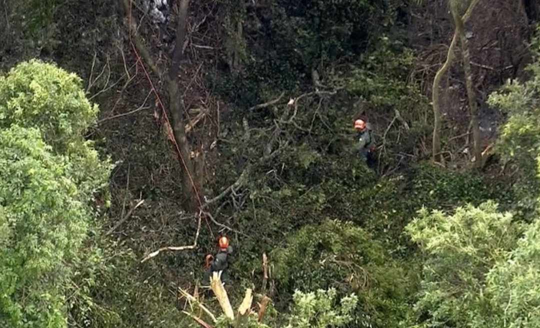 ‘Não foram localizados sobreviventes’ de queda de avião, dizem bombeiros