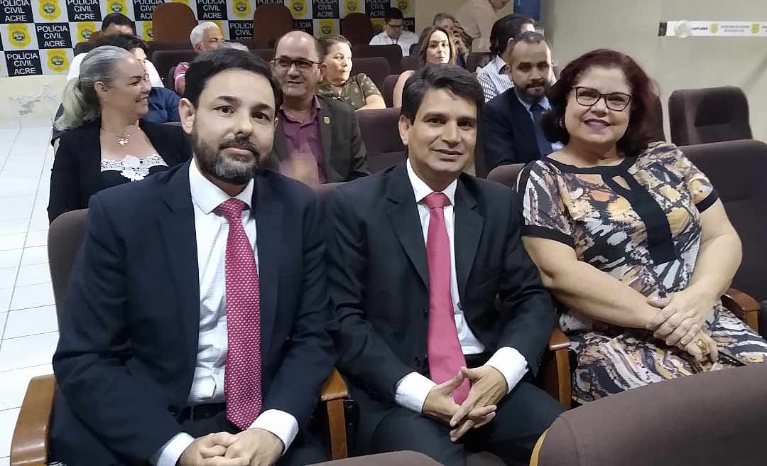 Ex-diretores da Polícia Civil do Acre são homenageados; "resgate da memória da instituição", diz Emilson Farias