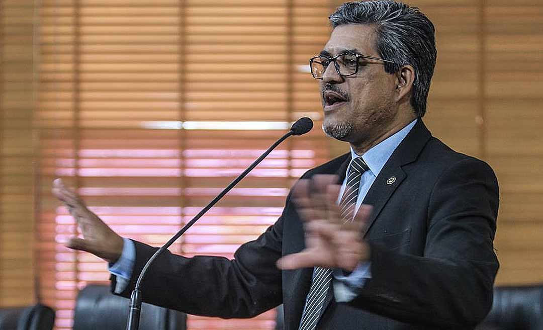 Edvaldo Magalhães responde líder do governo e diz: “as relações vão mudar profundamente”