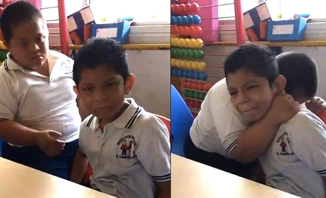 Garoto com síndrome de Down conforta colega com autismo, e vídeo se torna viral