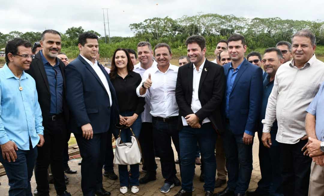 Nicolau Júnior acompanha presidente do Senado Federal, Davi Alcolumbre, durante agenda no Juruá