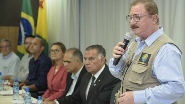 Com secretário especial do Ministério da Agricultura, Acre debate regularização fundiária e agronegócio