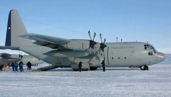 Avião C-130 Hércules da Força Aérea do Chile desaparece com 38 pessoas a bordo