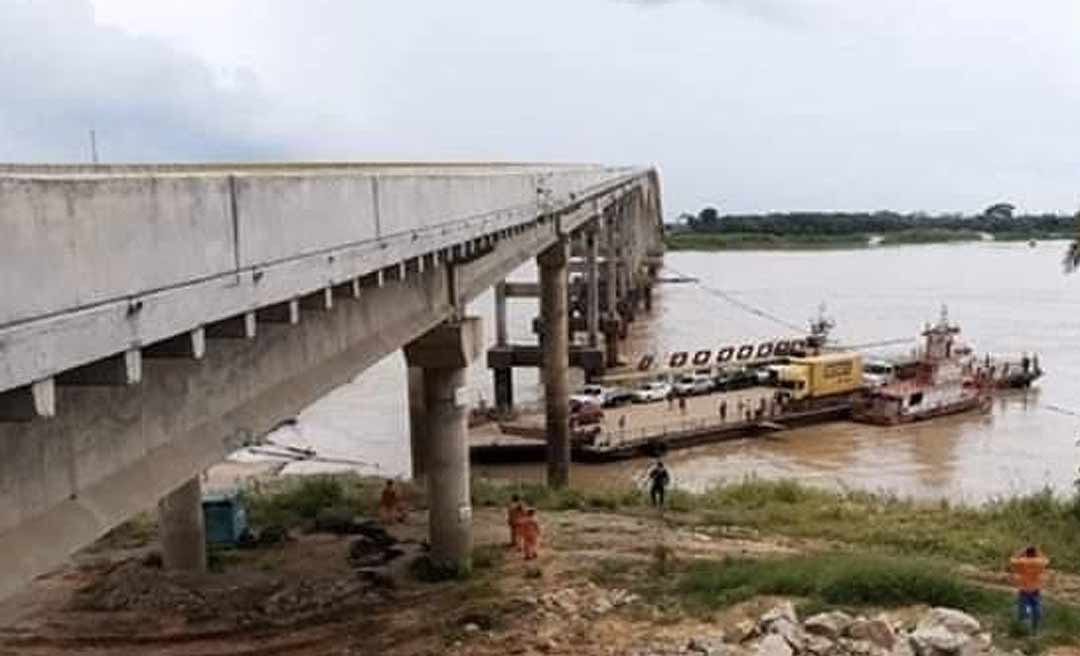 Balsa se choca contra um dos pilares da ponte do Madeira