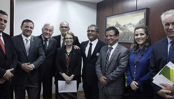 Major Rocha e ministra da Agricultura pactuam ações pelo desenvolvimento do Acre