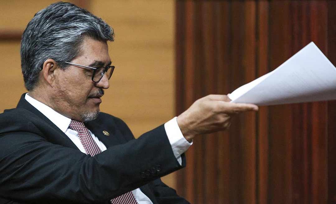 Edvaldo Magalhães diz que Aleac se apequenou em 2019 ao rasgar a Constituição para obedecer ordem dos falcões do governo
