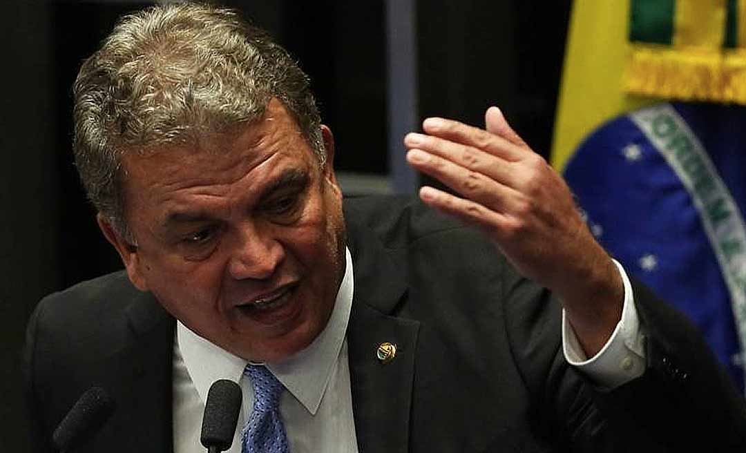 Na TV, Petecão fala de candidatura ao governo e diz "não acreditar" que nota da Segurança seja ideia de Major Rocha