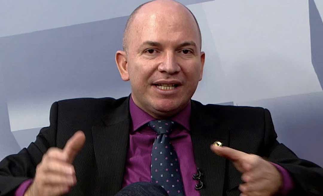 “Não escondemos os problemas que nós temos. Recebemos um Estado falido”, diz Gehlen na última sessão de 2019