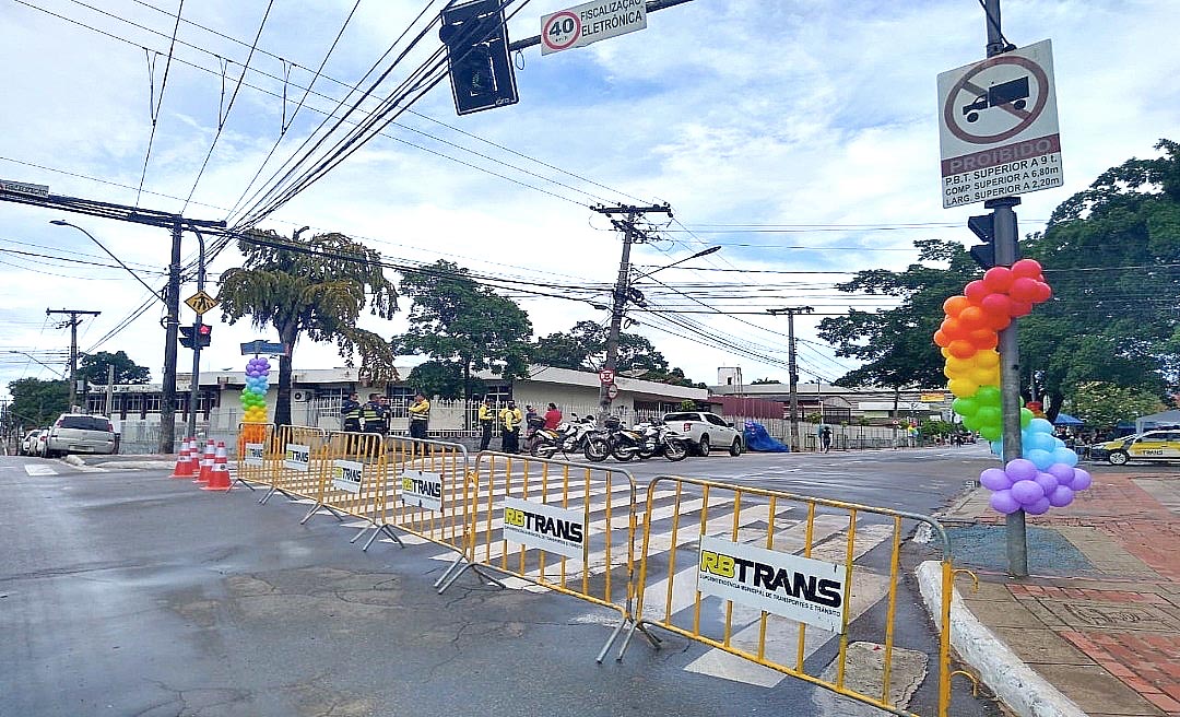 Trânsito é alterado no Centro de Rio Branco por causa da Parada LGBT 