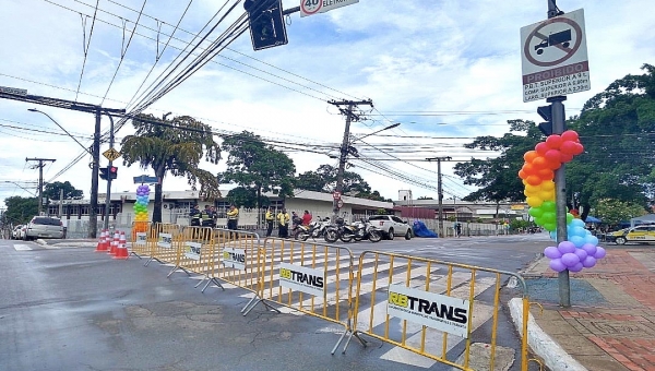 Trânsito é alterado no Centro de Rio Branco por causa da Parada LGBT 