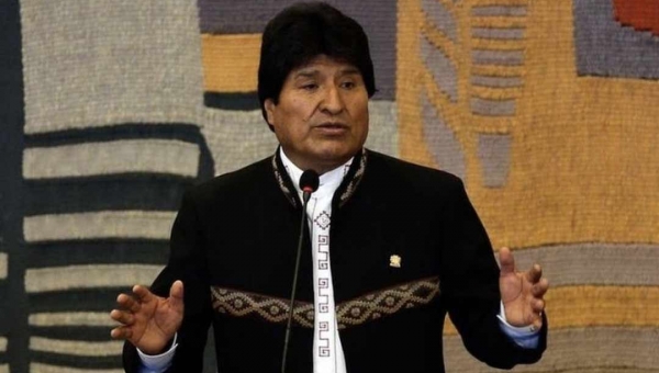 Governo interino da Bolívia emite ordem de prisão contra Evo Morales