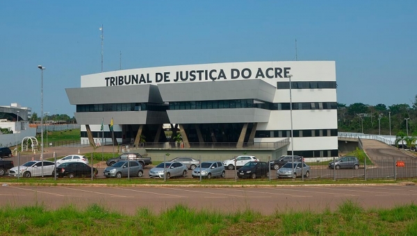 Lento para decidir, TJAC retira de pauta julgamento da 2ª LDO aprovada este ano