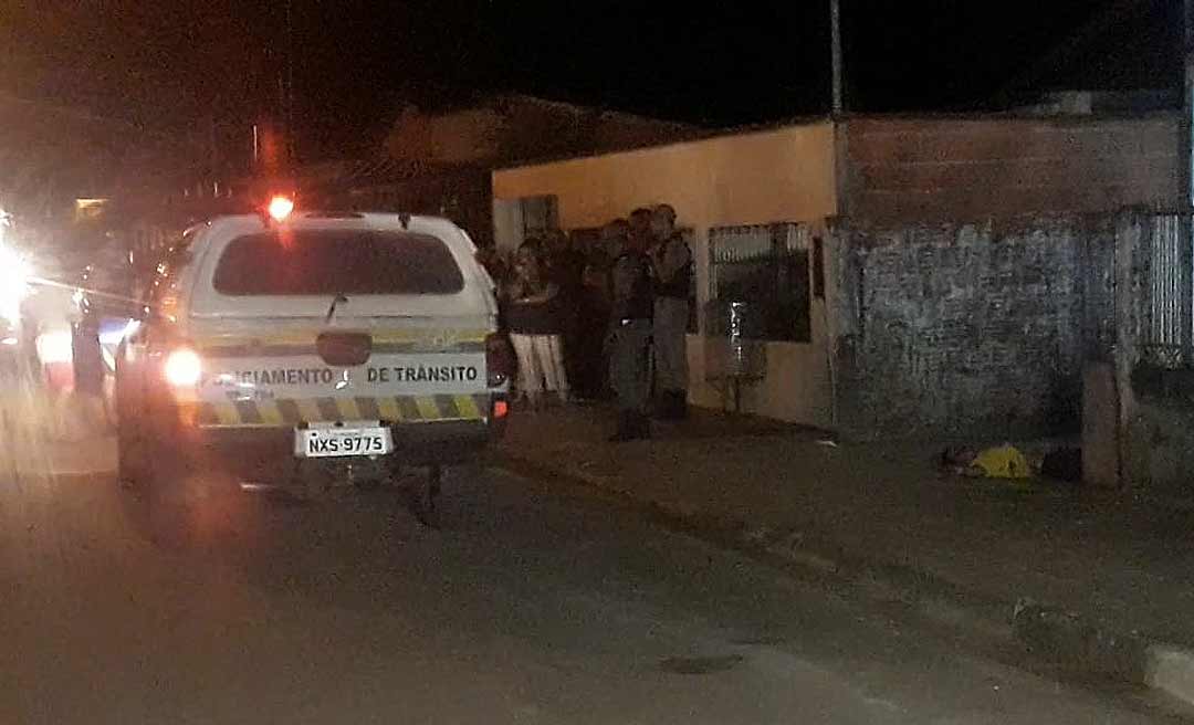 Mais um jovem é executado a tiros na frente de populares em Rio Branco