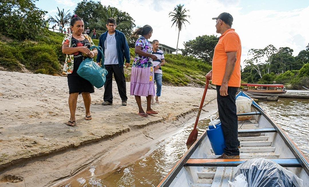 Ilderlei visita e dialoga com moradores de todas as comunidades do Rio Juruá Mirim