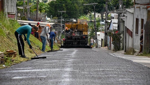 Comerciantes destacam importância das obras de infraestrutura da Prefeitura