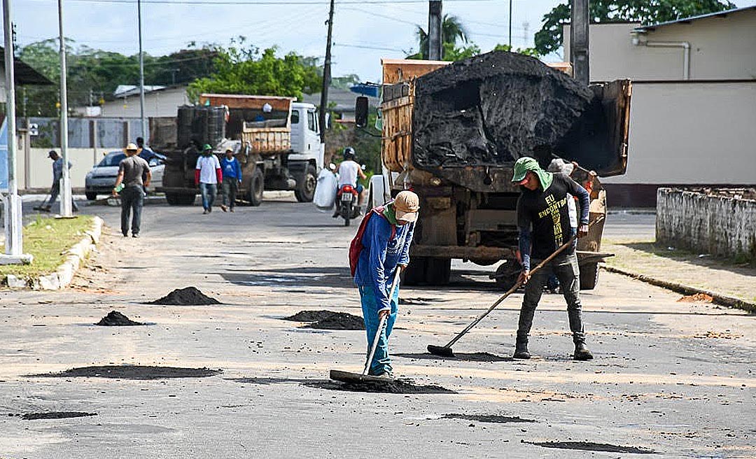 Prefeitura intensifica obras de infraestrutura e saneamento em Cruzeiro do Sul