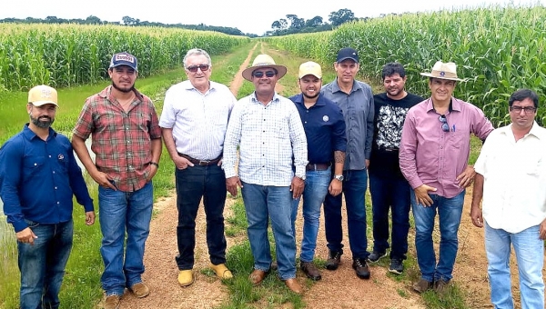 Sepa realiza visita técnica em plantios de soja e milho no interior do Acre