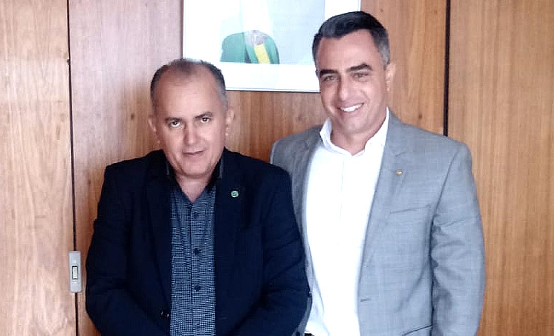 Prefeito André Maia é recebido pelo assessor da ministra da Agricultura Tereza Cristina e destaca apoio a agricultura em Senador Guiomard