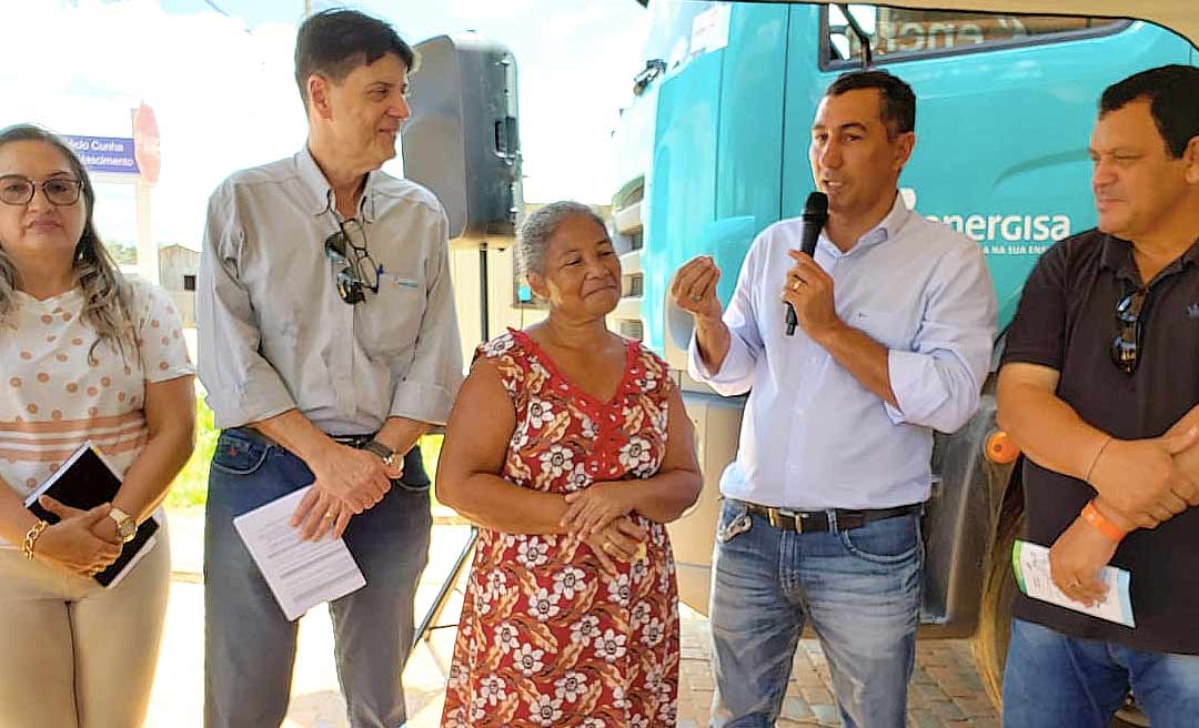 Jesus Sérgio participa de solenidade de expansão da rede elétrica em Tarauacá