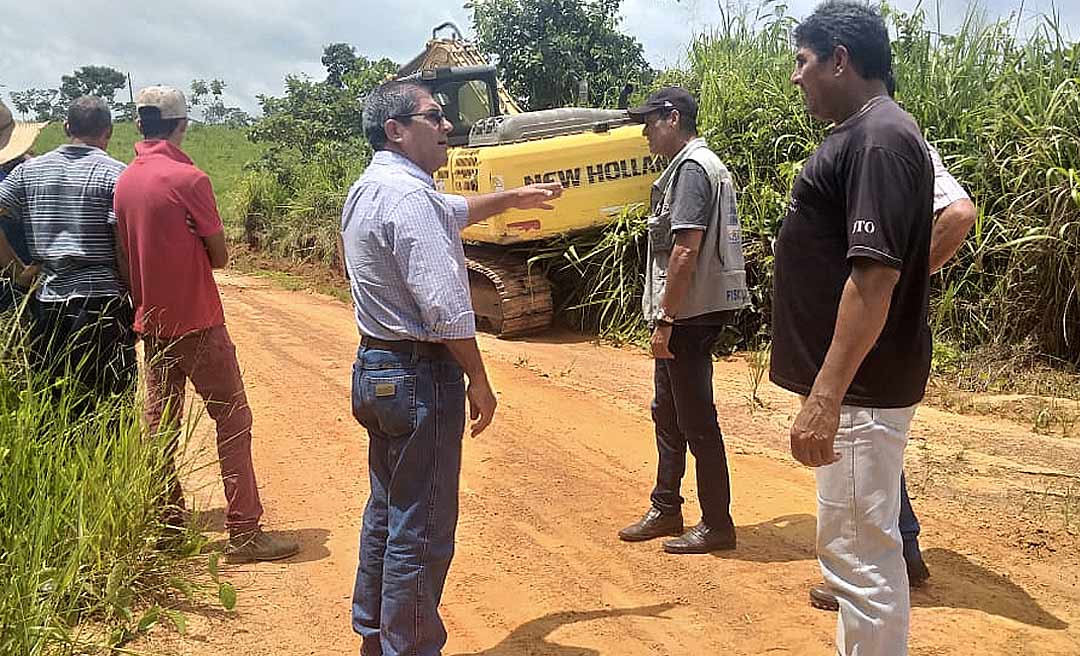 Recuperação de ramal pelo Estado em Acrelândia garante escoamento da produção