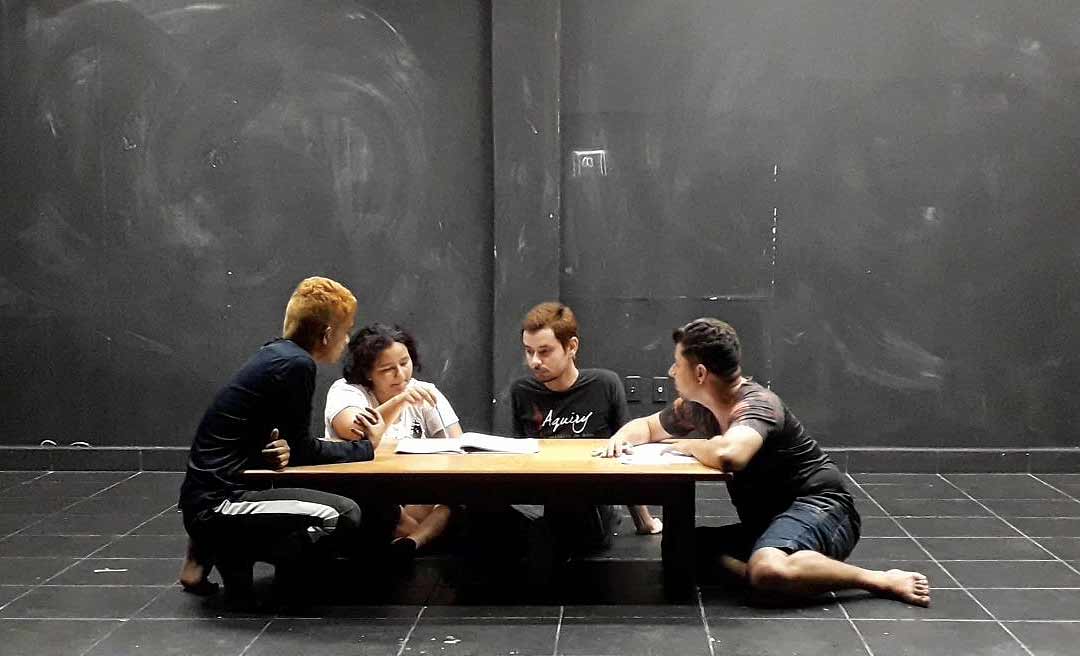 Teatro Candeeiro investe na periferia para formar novos públicos