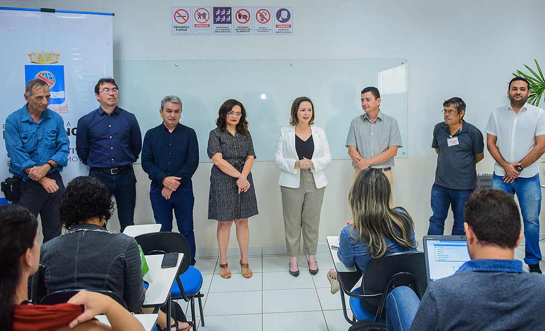 Prefeitura realiza oficina para elaborar planos de agricultura familiar e adaptação às mudanças do clima