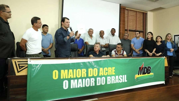 Emedebista Roberto Duarte é o pré-candidato que mais cresceu na última pesquisa