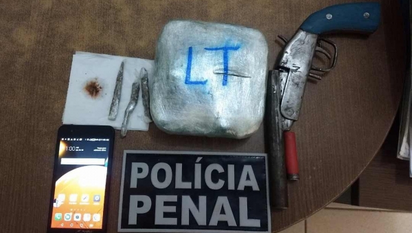 Polícia Penal apreende entorpecentes em residência de monitorado